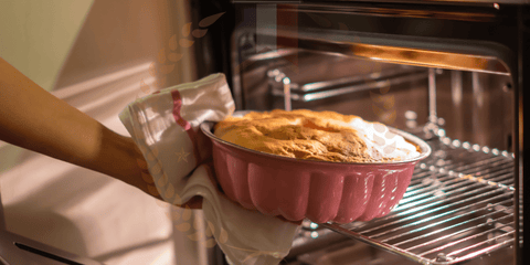 Démouler les gâteaux à chaud ou a froid 