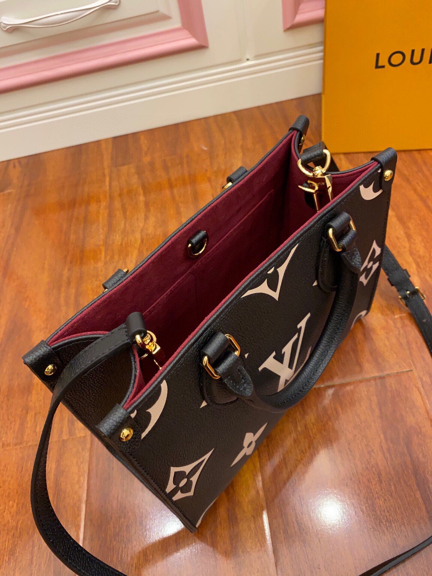 Zoomoni Organizer for Louis Vuitton Kimono MM Bag  