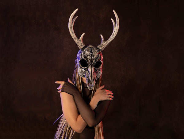 10 Cosplayers Utilizing Masks in the COVID-19 Pandemic — Cosplay Realm  Magazine