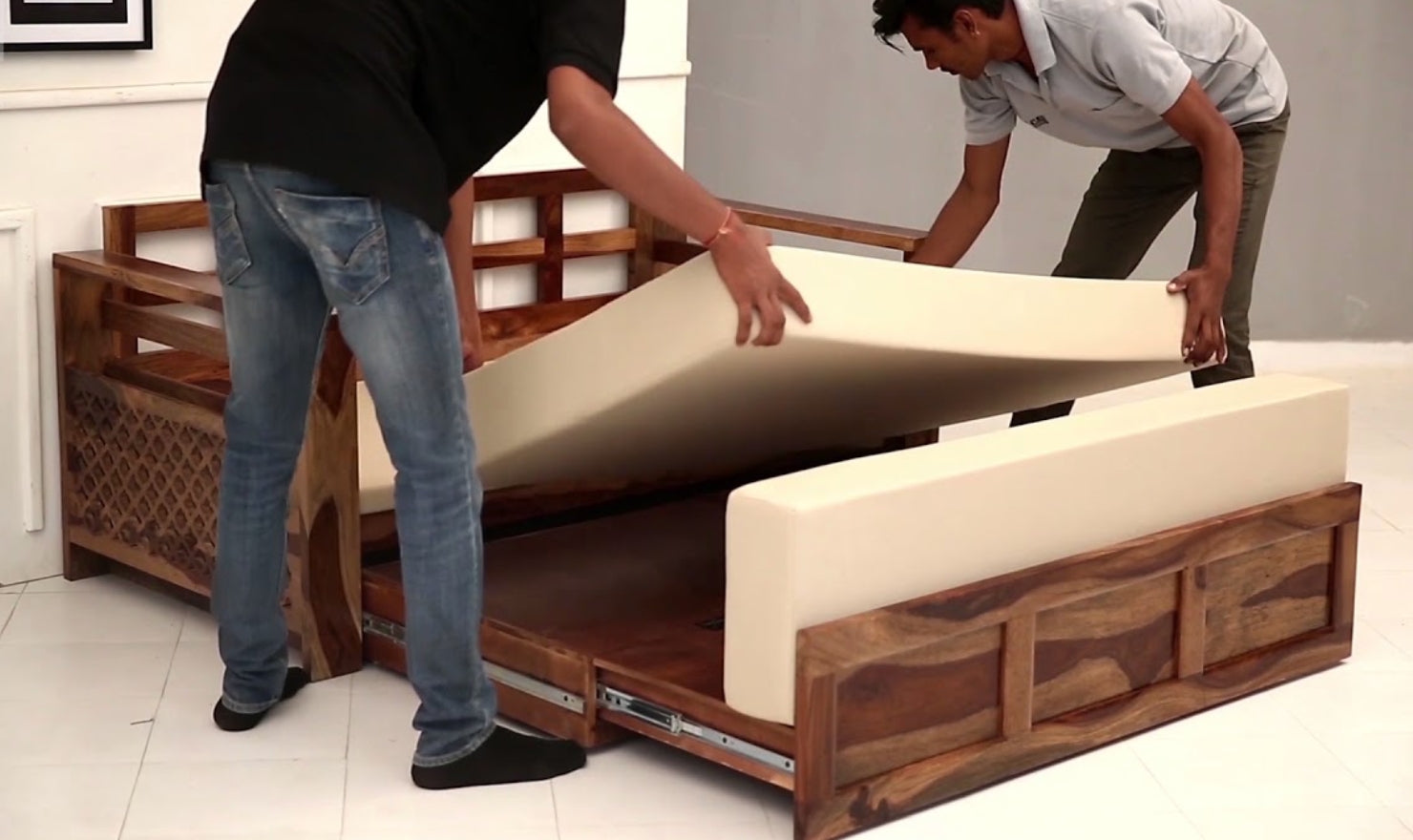 TIPS TO TAKE APART A SLEEPER SOFA FOR MOVING - Lift out the bedframe