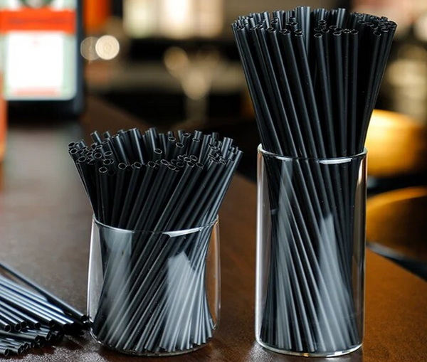 Cut straws fit a variety of drinks and different heights of glasses