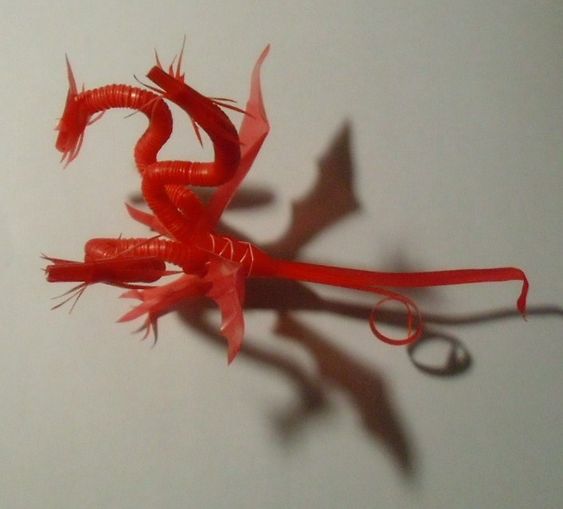 Sáng tạo mô hình con rồng từ ống hút nhựa