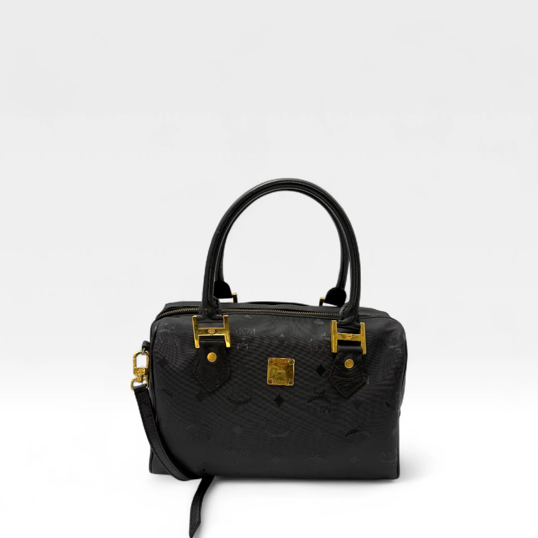 image of MCM Handtasche Boston PVC mit Umhängegurt monogram schwarz