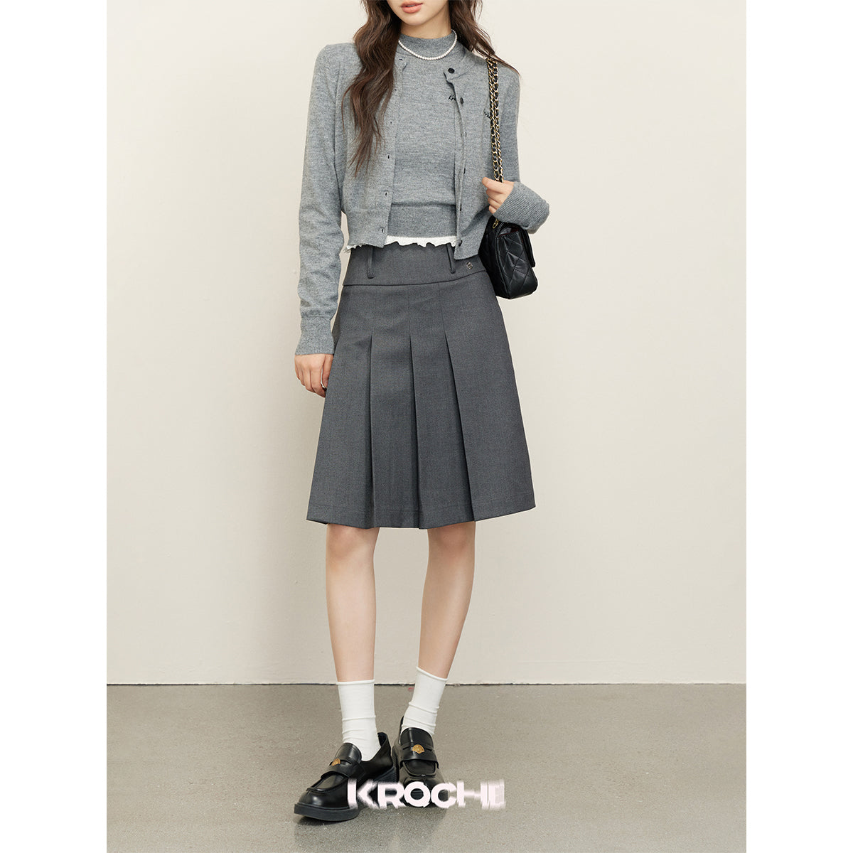 Kroche Classic Mid-Length Pleated Skirt