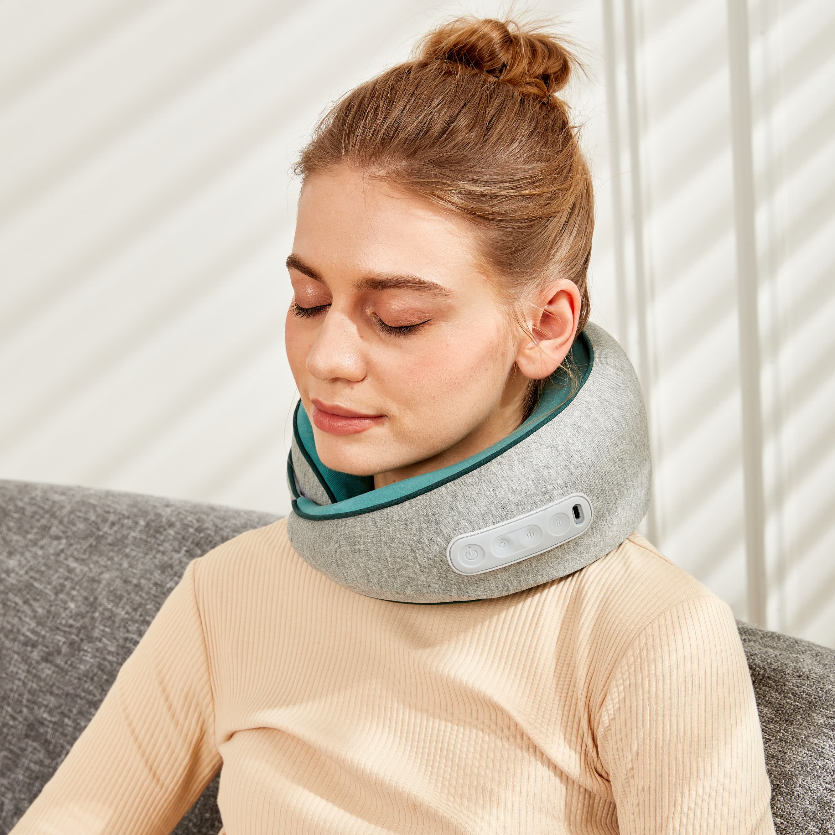 CONQUECO Neck Massager with Heat: Shiatsu Massagers for Back - 3D Kneading  Pillow, Rechargeable Elec…See more CONQUECO Neck Massager with Heat