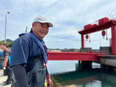 oysterprofessional  悦晃一　牡蠣若手の会　徳島県鳴門市