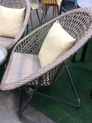 tobs folding rattan