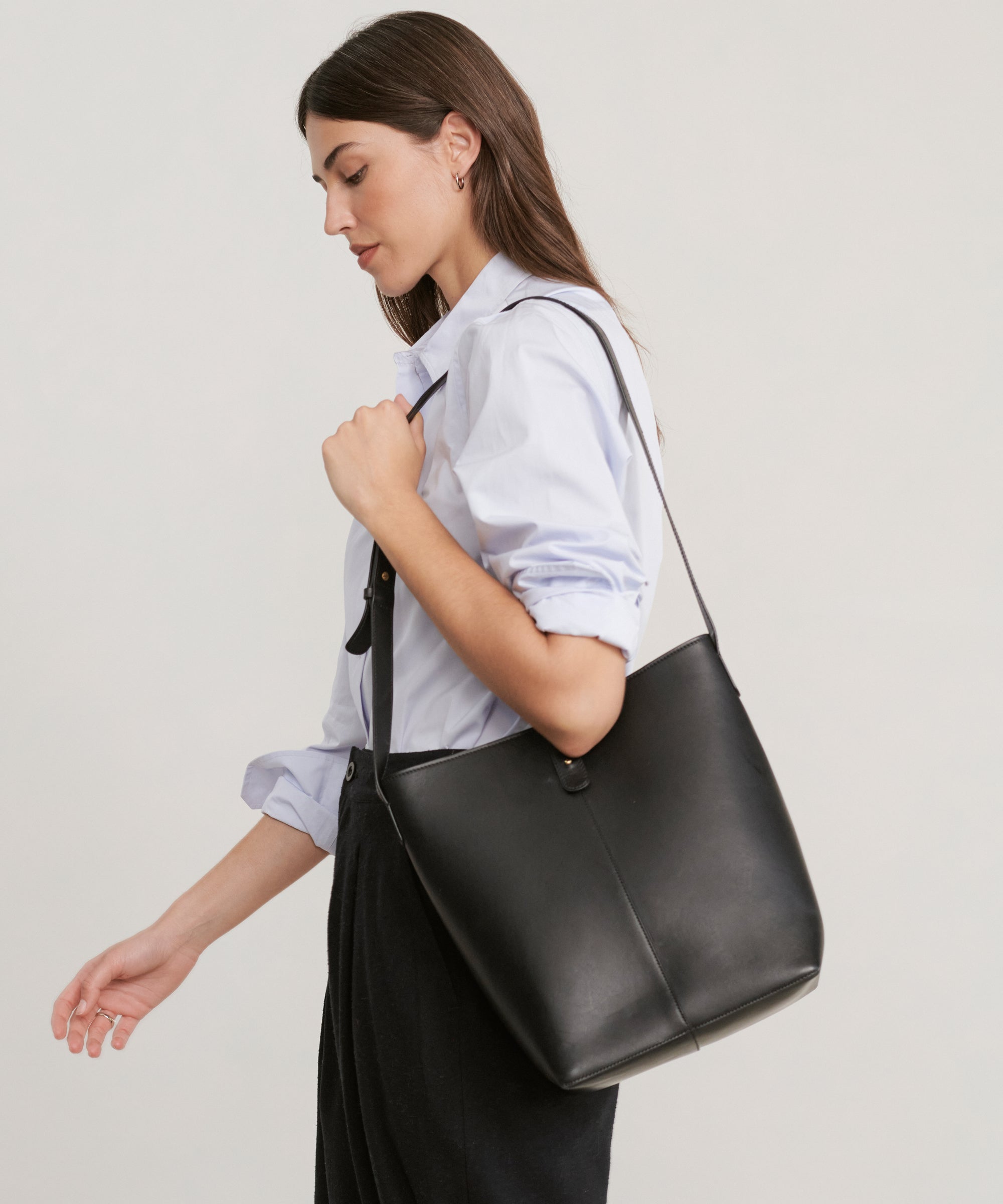 HANDMADE Italian Leather Bucket Bag by PEGAI Premium Leather 
