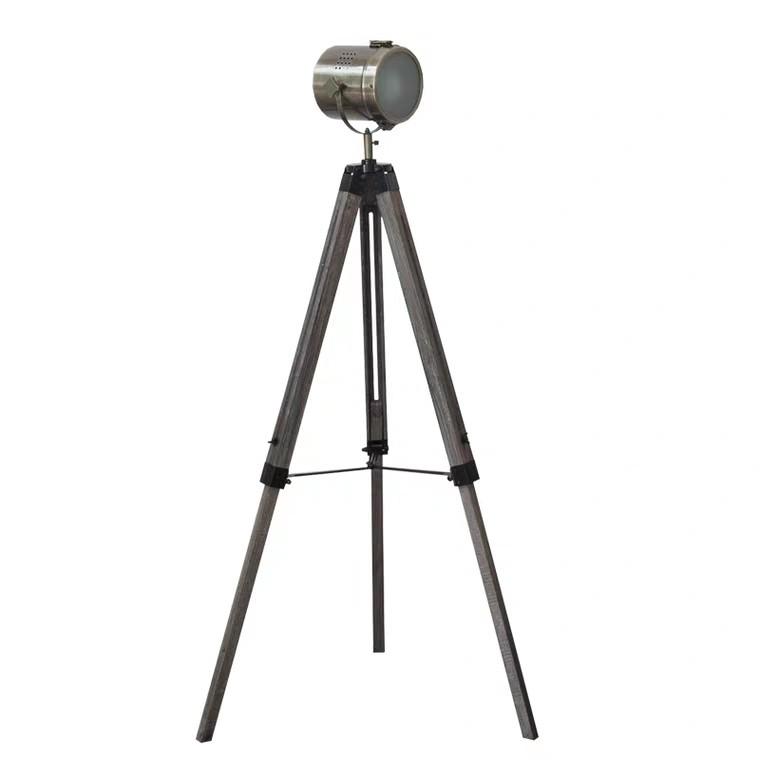 tripod spotlight