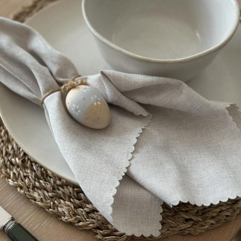 Scallop Edge Napkins