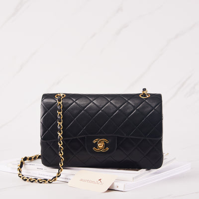 [Pre-owned] Chanel Classic Bag  Calfskin & Silver-Tone Metal – Auction2u  Malaysia