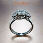 Showing the Elegant Curves of the Three Stone Trellis Ring