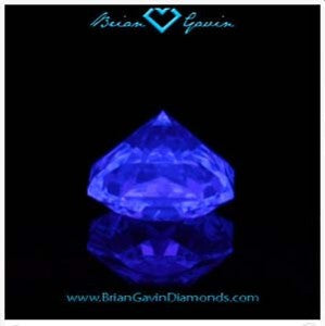 Medium Blue Fluorescence Ideal Cut Diamonds