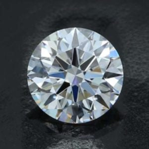 photograph example of internally flawless IF clarity grade diamond