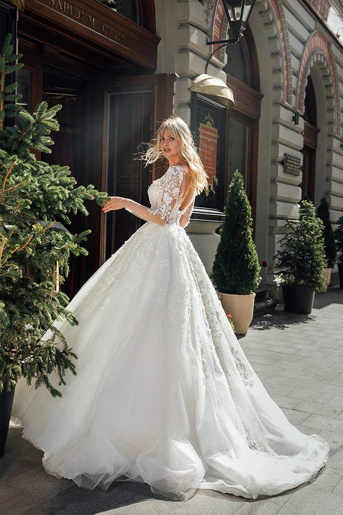 Snowbound Wedding Dress | Wedding Gowns – D&D Clothing