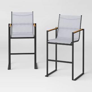 henning patio set