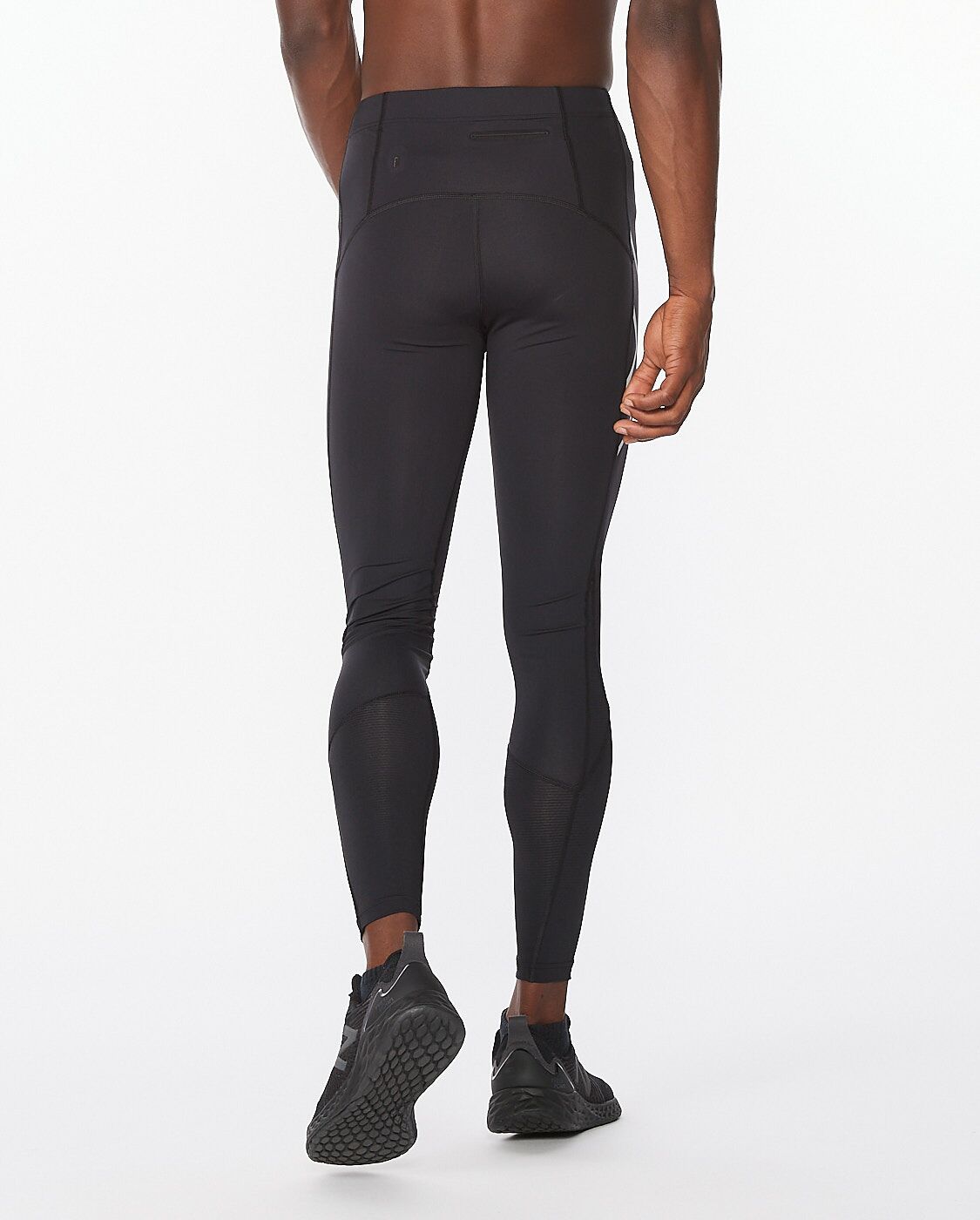 men in lululemon leggings