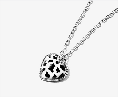 WANDERING YOUTH's Milk Cow Necklace