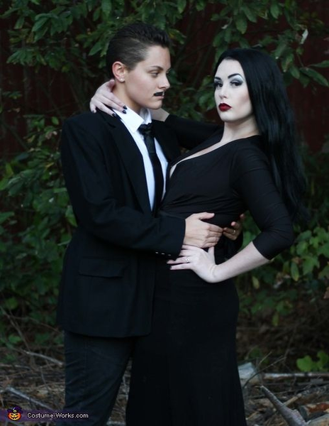 Couples costume featuring a couple dressed as Gomez and Morticia Addams from The Addams Family.
