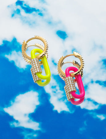 APM Monaco Single Neon Pink Chain-Link Earring - Yellow Silver