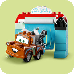 LEGO 10996 Lightning McQueen & Mater car wash fun