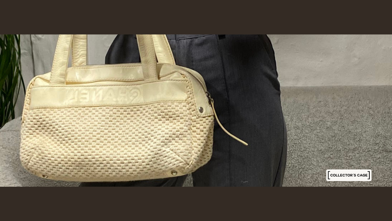 Chanel beige shoulder bag