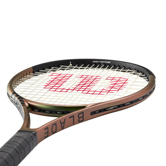 wilson Blade 104 V8 tennisracket