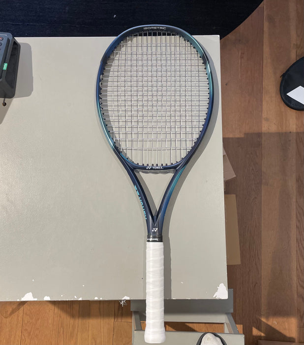 yonex Ezone 98+ Long tennisracket