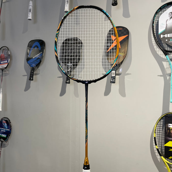 yonex Astrox 88 D Pro badmintonracket