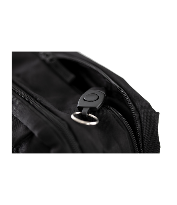OX1 Coach Backpack Svart/Vit närbild 1 