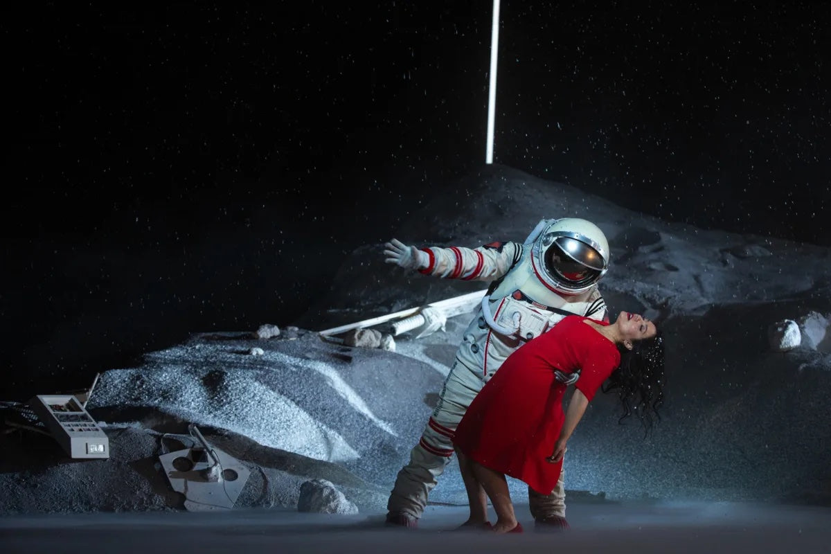 Spectacle à L'opéra de Paris la Bohème en collaboration avec NASA SHOP FRANCE