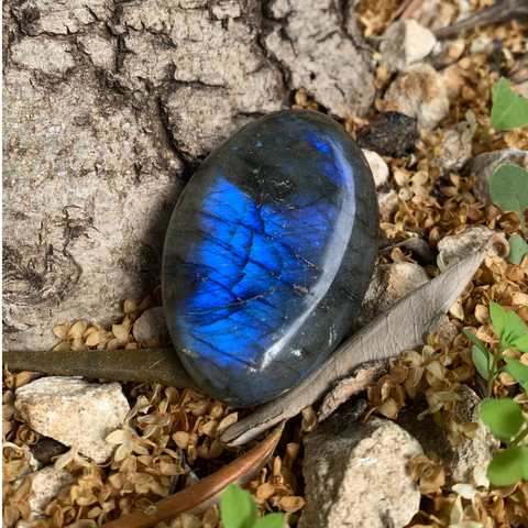 Labradorite bleue en galet