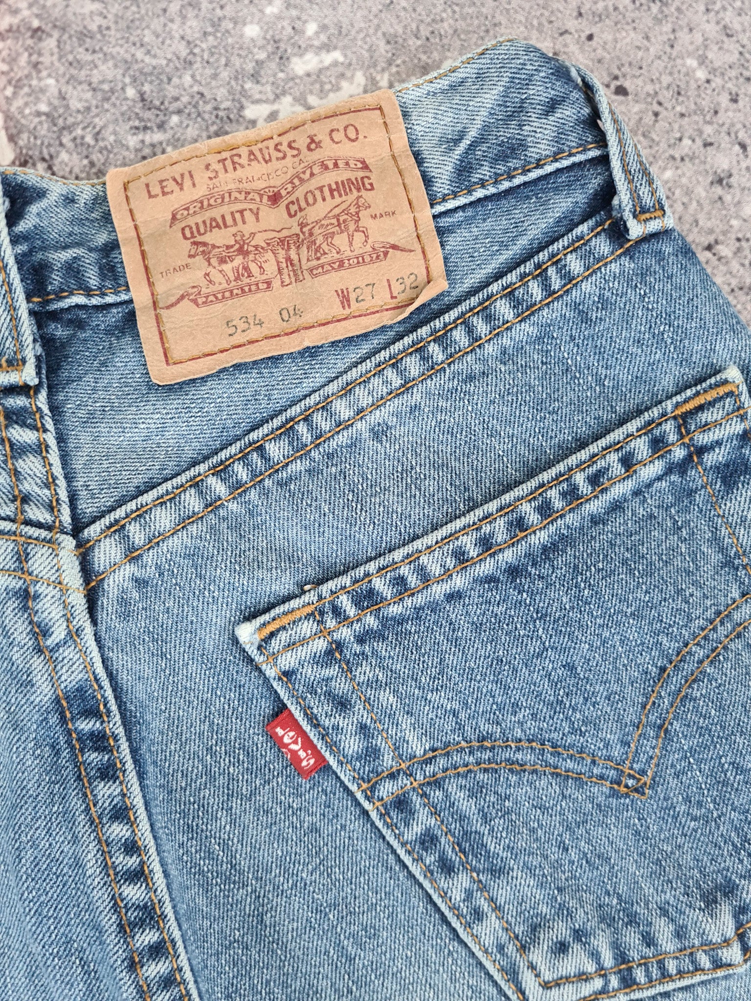 Vintage 1990's Levi's 534 Jeans W25 in light wash – Funky Cat