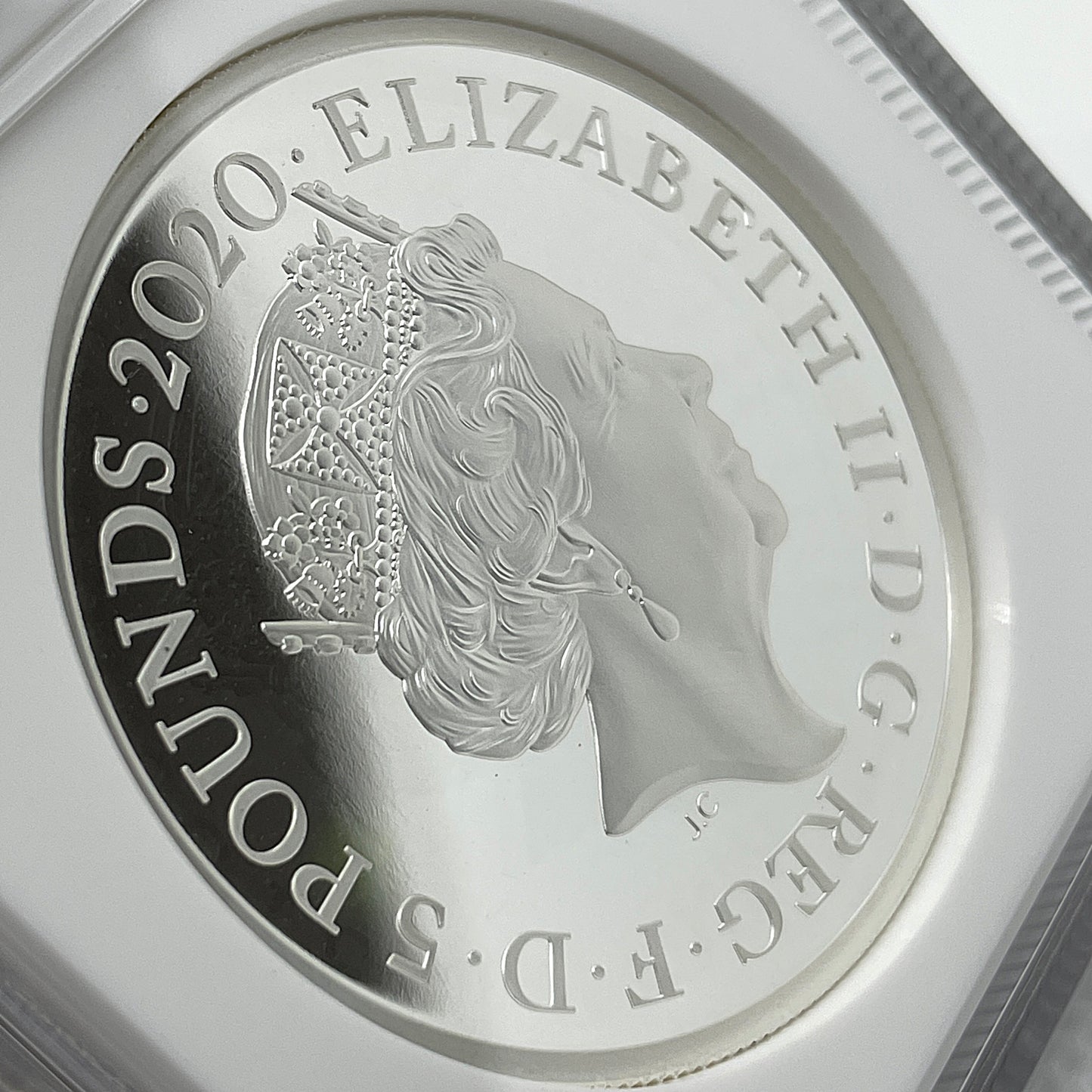 イギリス 007 2oz 銀貨-