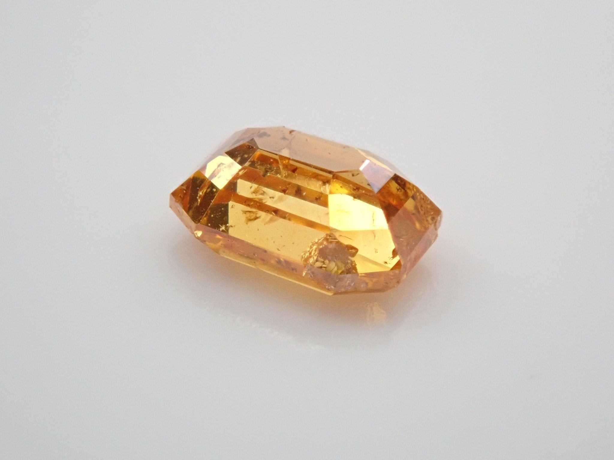 オリンジダイヤモンドルース/ F.D.Y.ORANGE/ 0.376 ct.の+inforsante.fr