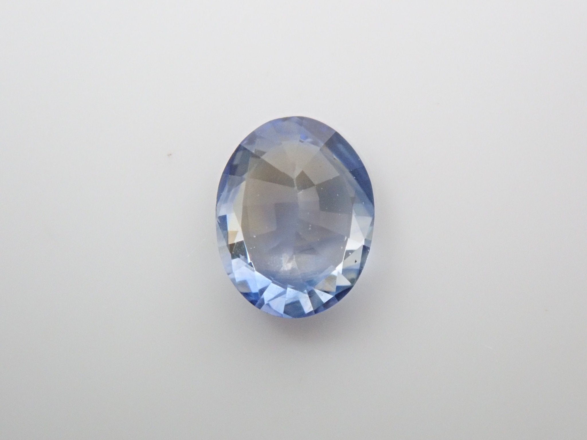 バイカラーサファイア ルース 約0.28ct 〔27〕 クラシカルファッション