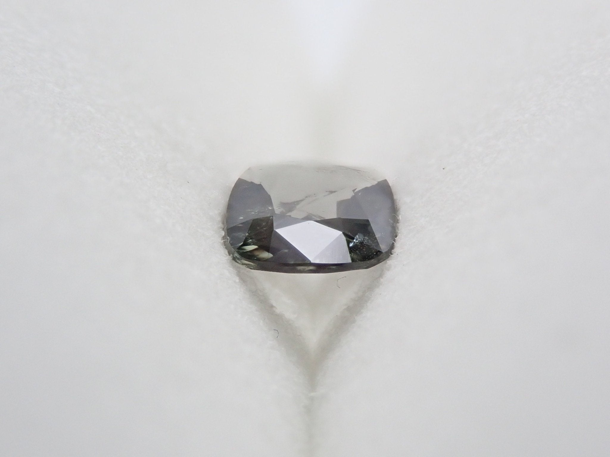 マスグラバイト／スピネル ルース 6.670ct+allpaengenharia.com