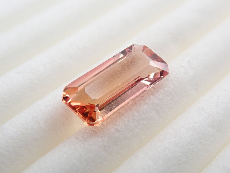 Ｐｒｅｍｉｕｍ Ｌｉｎｅ 天然インペリアルトパーズ 0.969ct - 通販