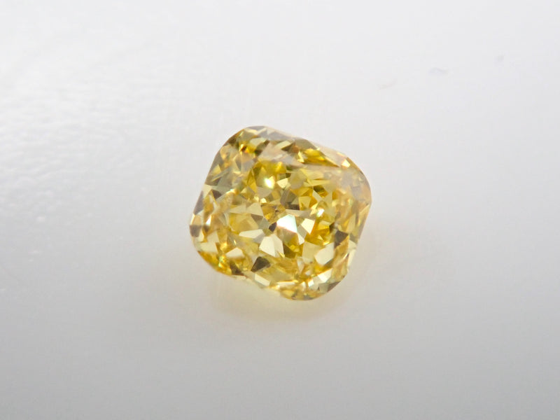 低反発 腰用 グリーンダイヤモンド Light Yellow Green 0.061ct - 通販