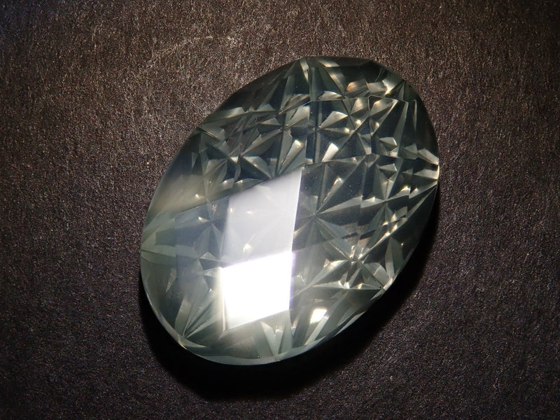 甲州貴石切子 グリーンムーンストーン ルース 13ct-me.com.kw