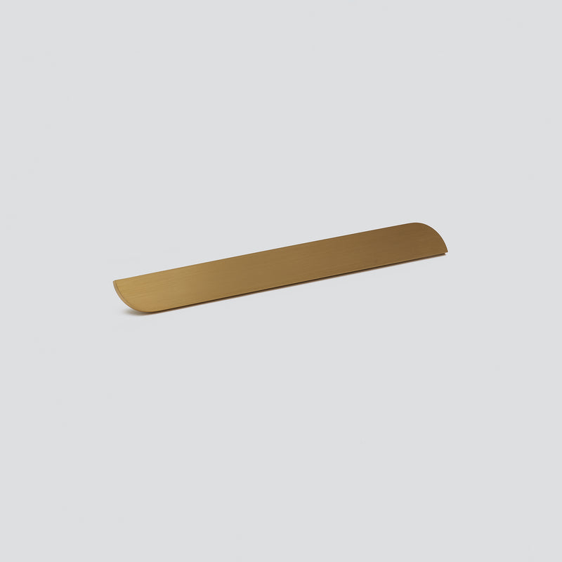 Lo&Co Lincoln Pull  Brass - The Kitchen Hub