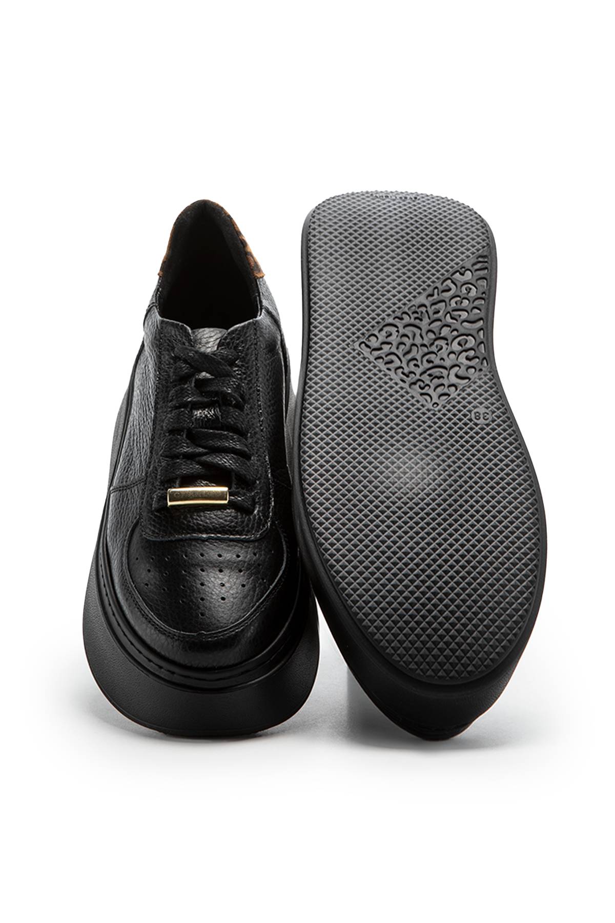 #00000  Charles Footwear slippers, sneakers Zana sneaker Black - Animal print - charlesfootwear.com