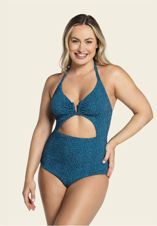 slimming textured swimsuit keyhole