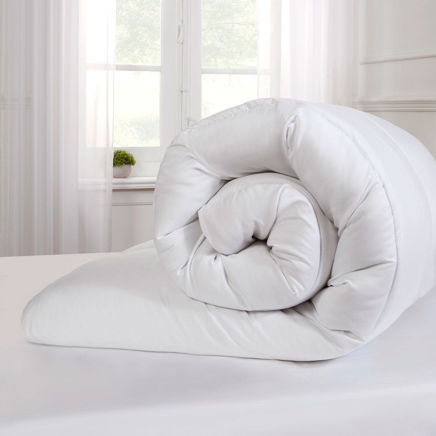 Super Soft 15 Tog Warm Winter Duvet - Single