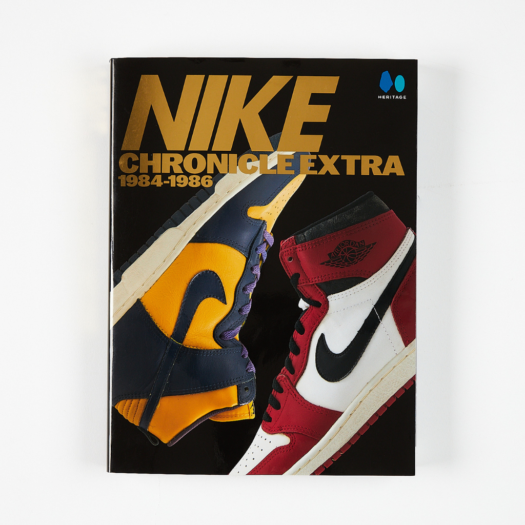 Livre - Nike Chronicle Deluxe 1971-1980s - Papeterie – Merci Paris