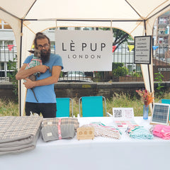 LÈ PUP London Market Stall Preparing For Well Street Common Festival