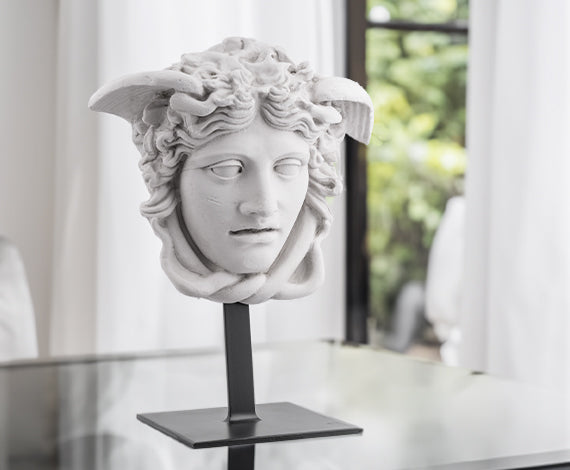 Bust Medusa