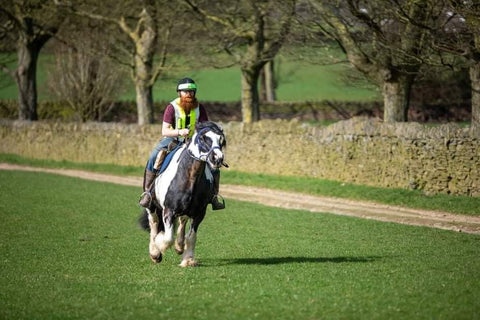 Great fun galloping using a Total Contact Saddle - TCS treeless saddle