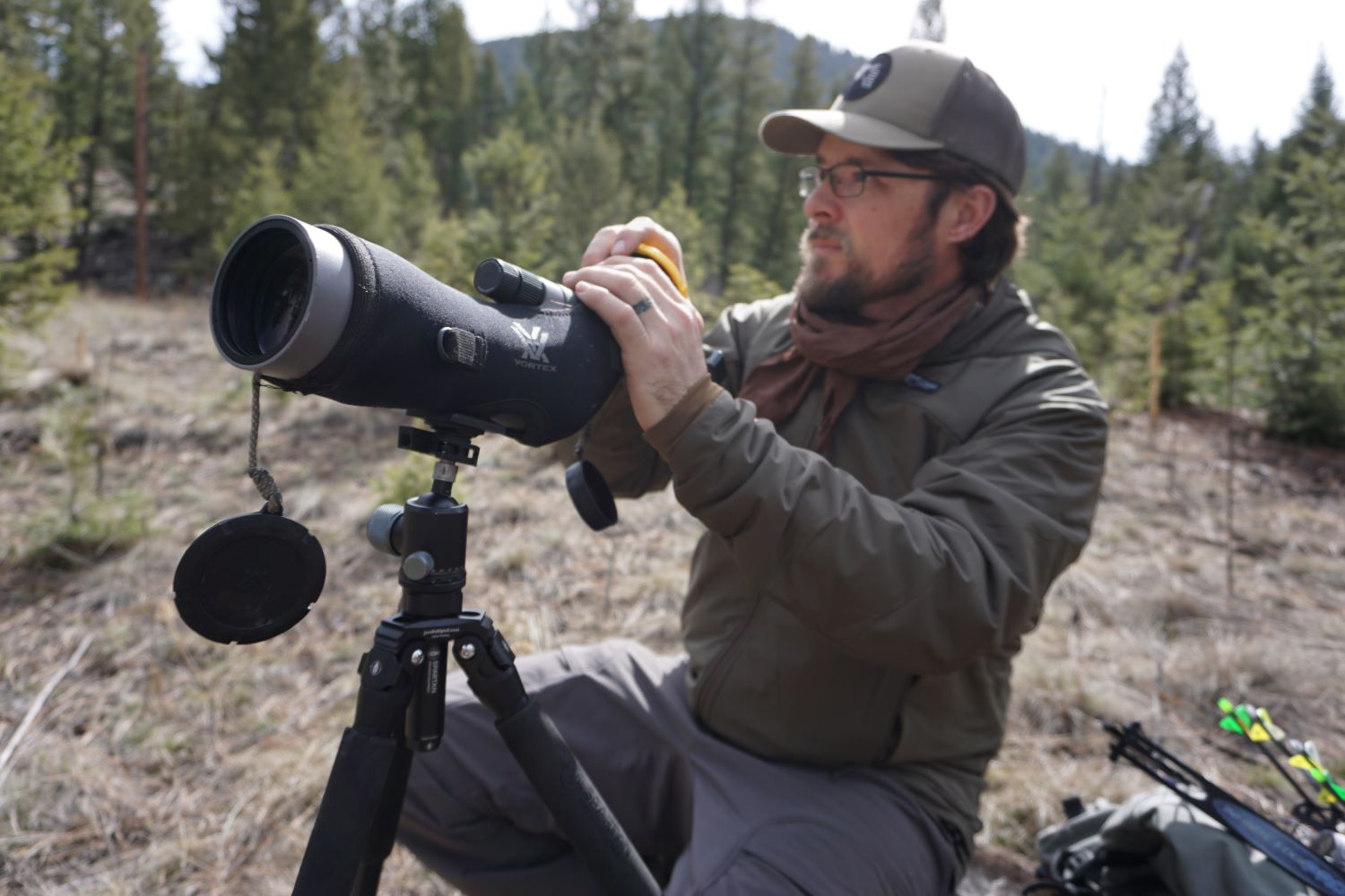 Jordan Voigt uses Ascent tripod for digiscoping 