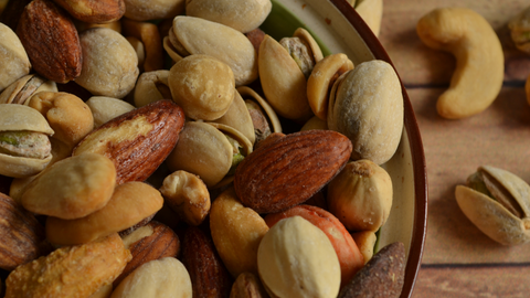Benefits of Eating Nuts/Peanuts/Nuts